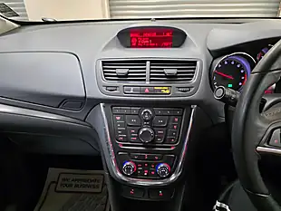 Used 2015 Vauxhall Mokka Limited Edition White - Interior and Exterior details 9