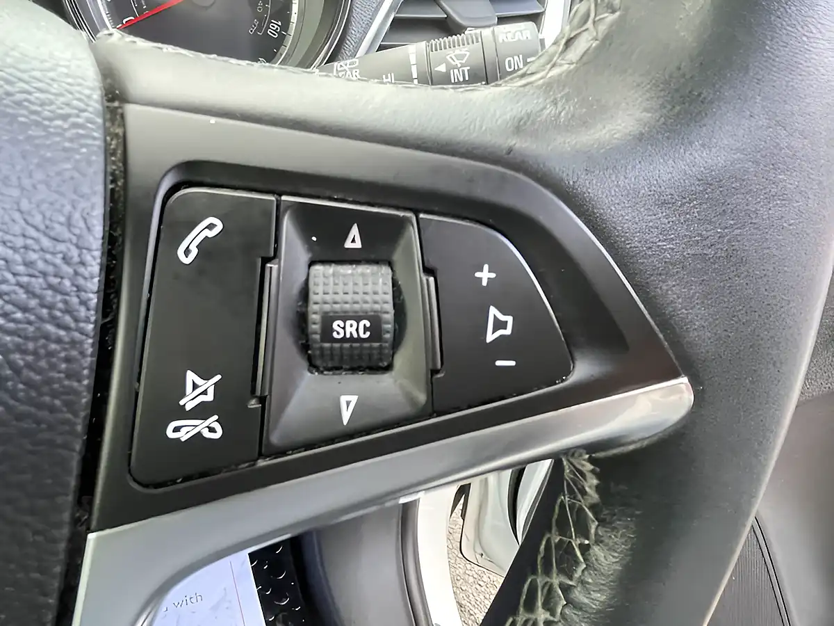 Used 2015 Vauxhall Mokka Limited Edition White - Interior and Exterior details 13