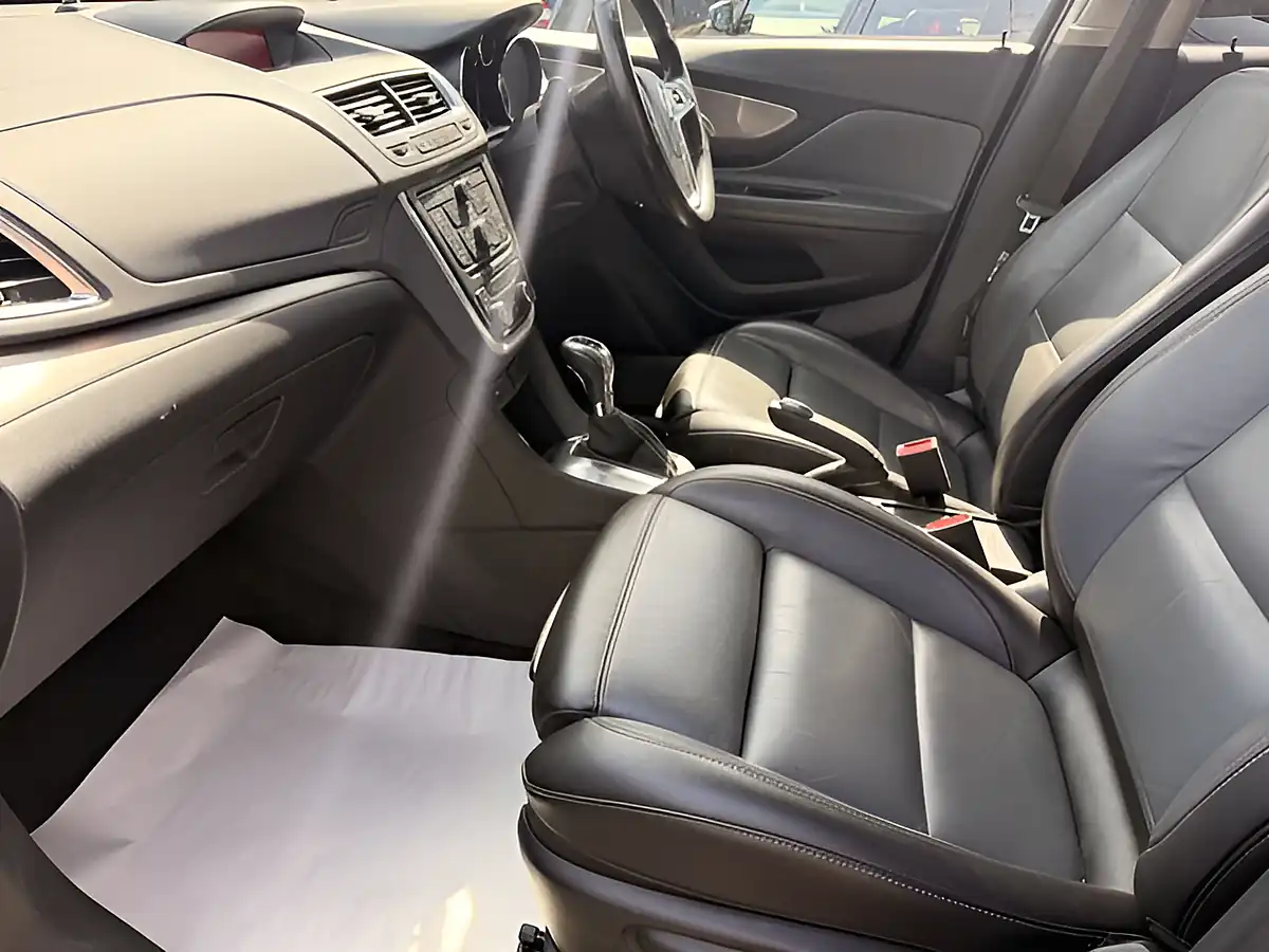Used 2015 Vauxhall Mokka Se Black - Interior and Exterior details 14