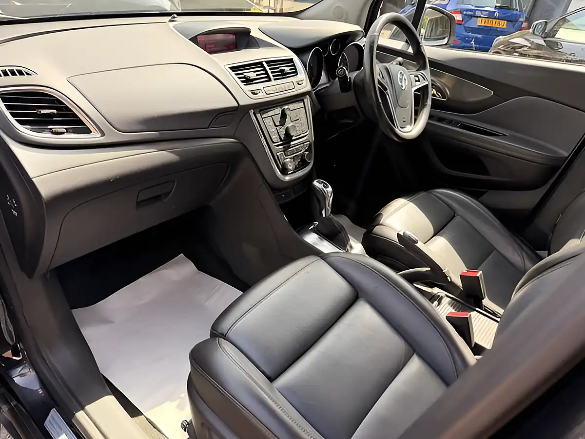 Used 2015 Vauxhall Mokka Se Black - Interior and Exterior details 15