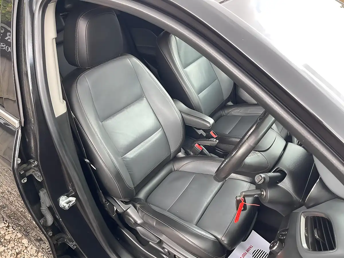 Used 2015 Vauxhall Mokka Se Black - Interior and Exterior details 10