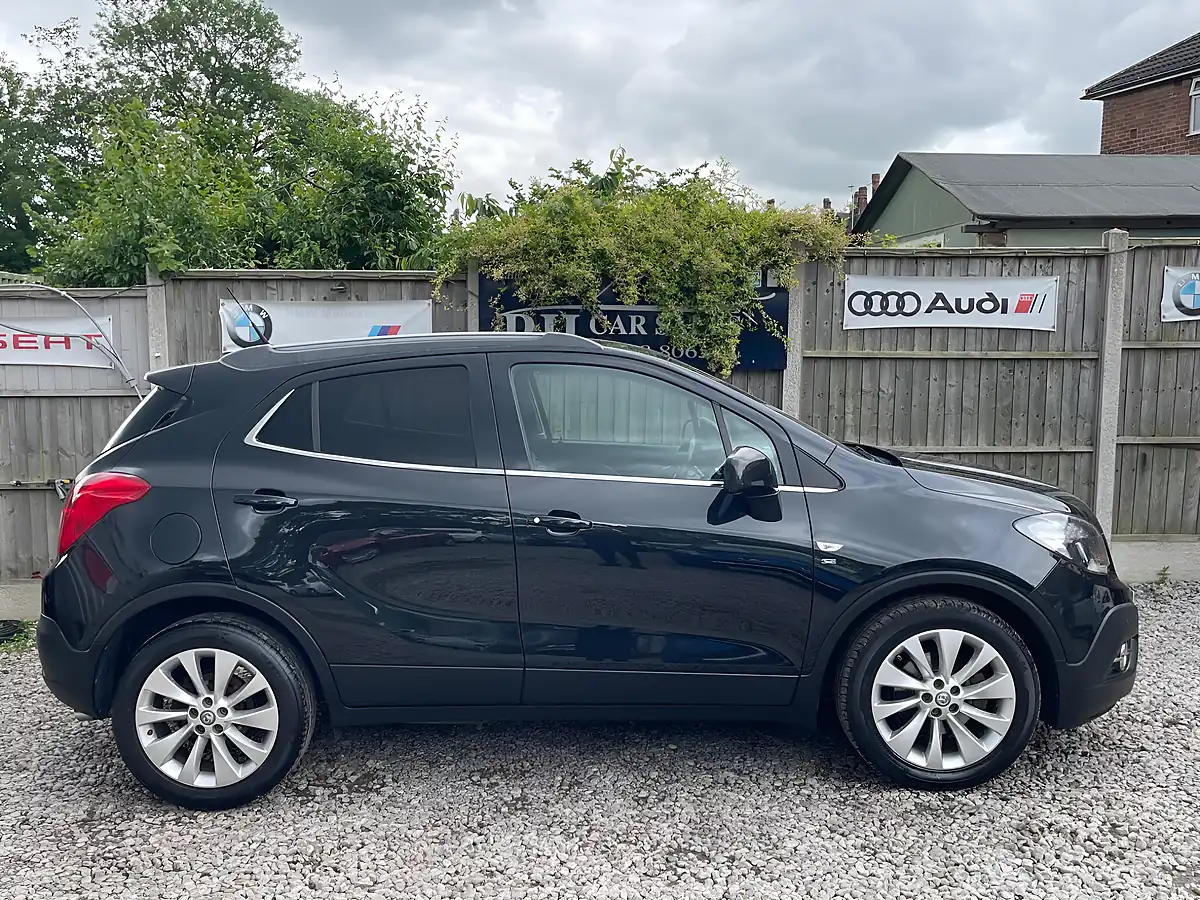 Used 2015 Vauxhall Mokka Se Black - Interior and Exterior details 12