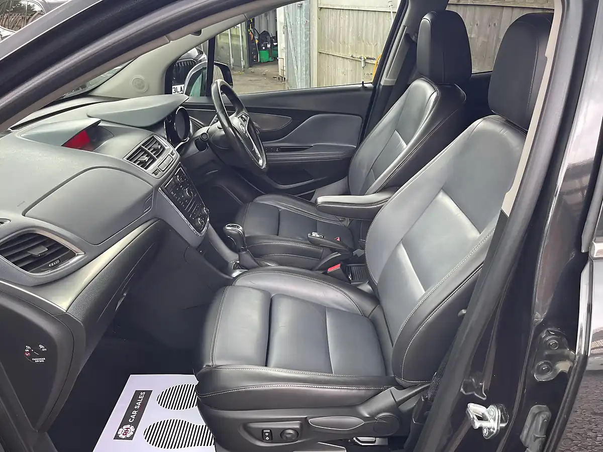 Used 2015 Vauxhall Mokka Se Black - Interior and Exterior details 16