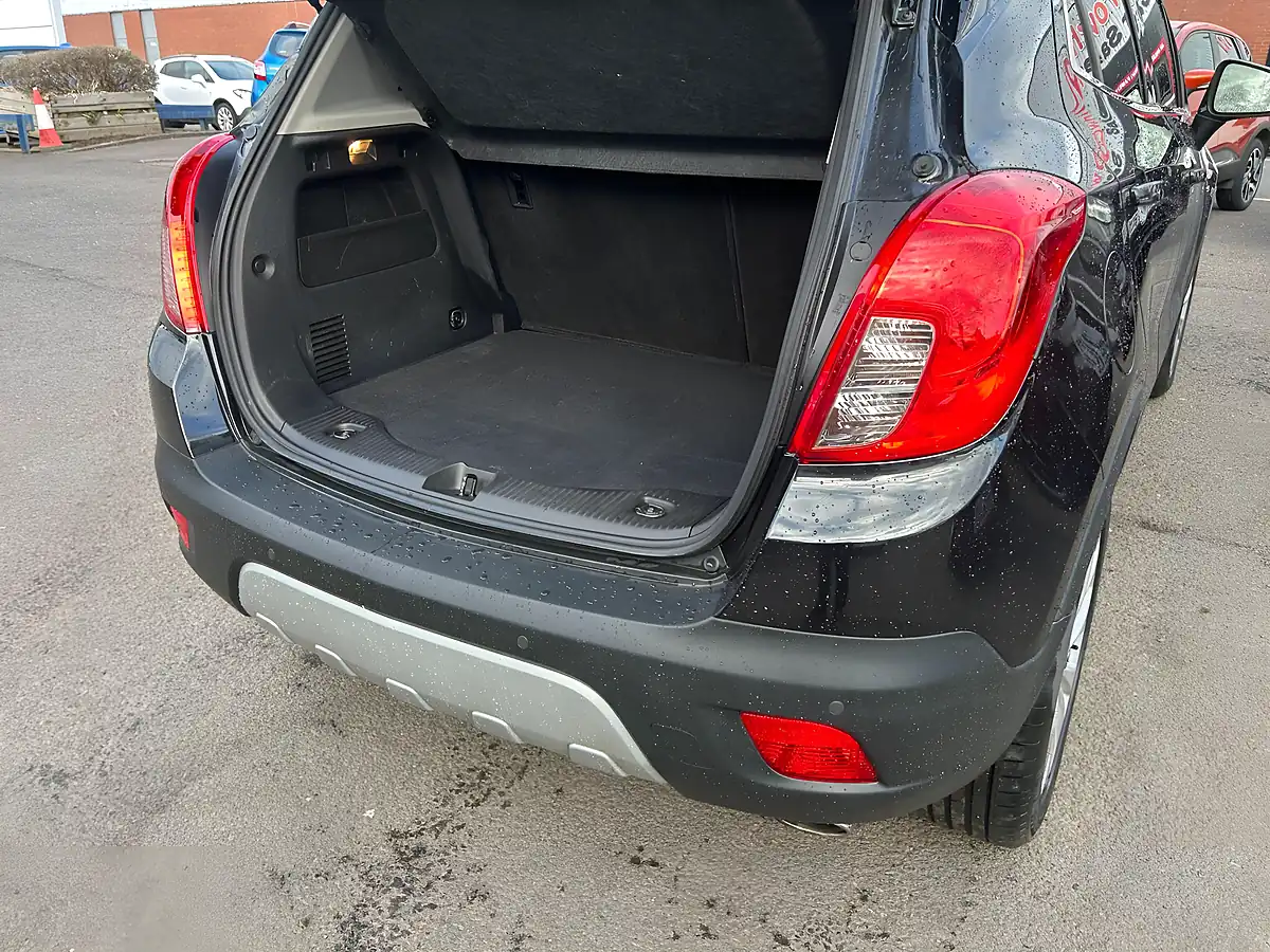 Used 2015 Vauxhall Mokka Se Black - Interior and Exterior details 9