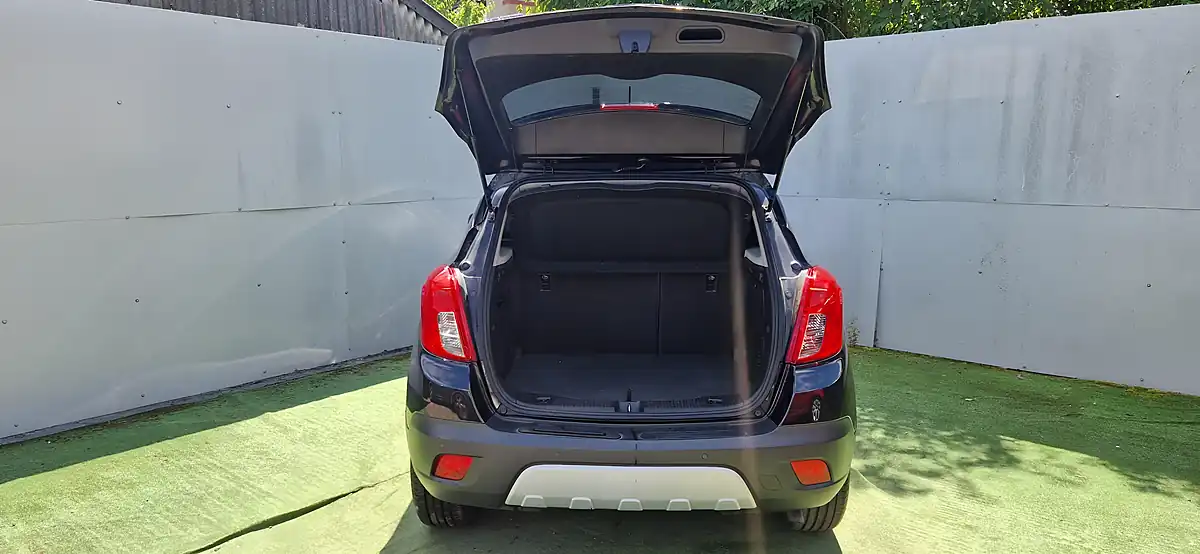 Used 2015 Vauxhall Mokka Se Black - Interior and Exterior details 11