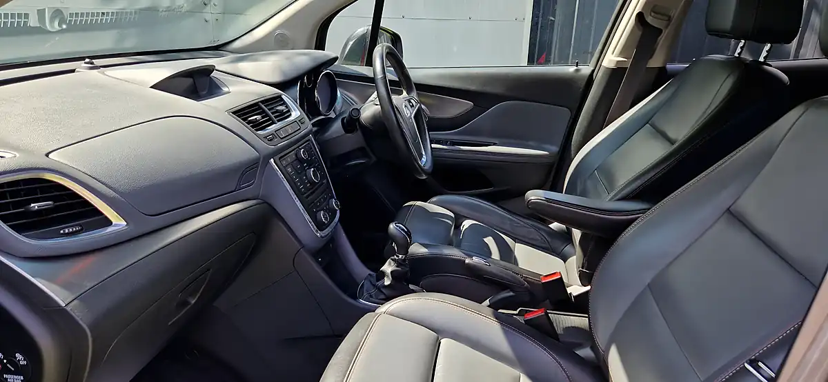 Used 2015 Vauxhall Mokka Se Black - Interior and Exterior details 15