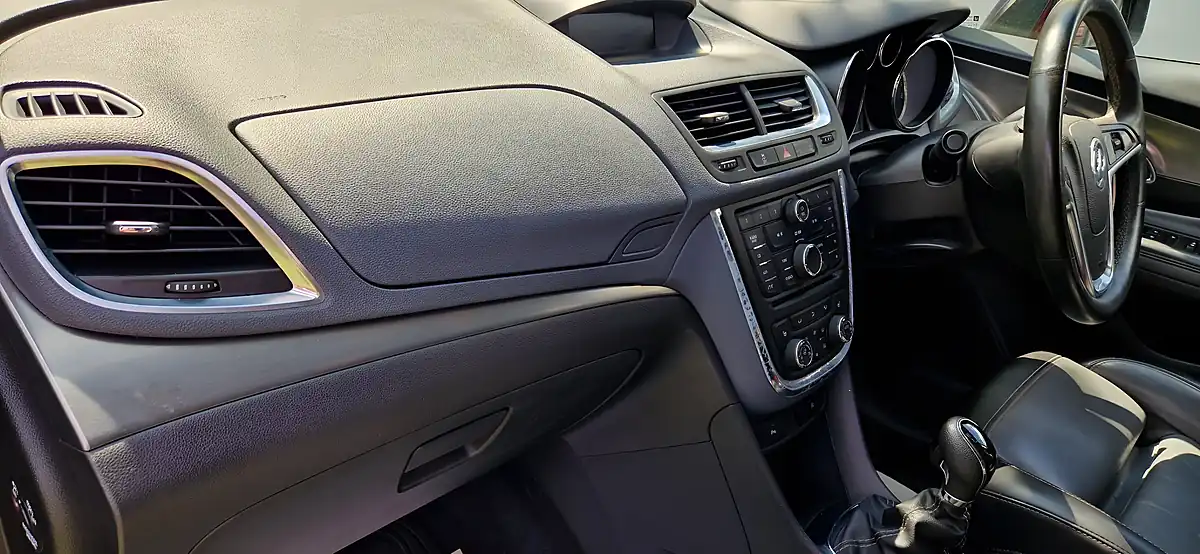 Used 2015 Vauxhall Mokka Se Black - Interior and Exterior details 16