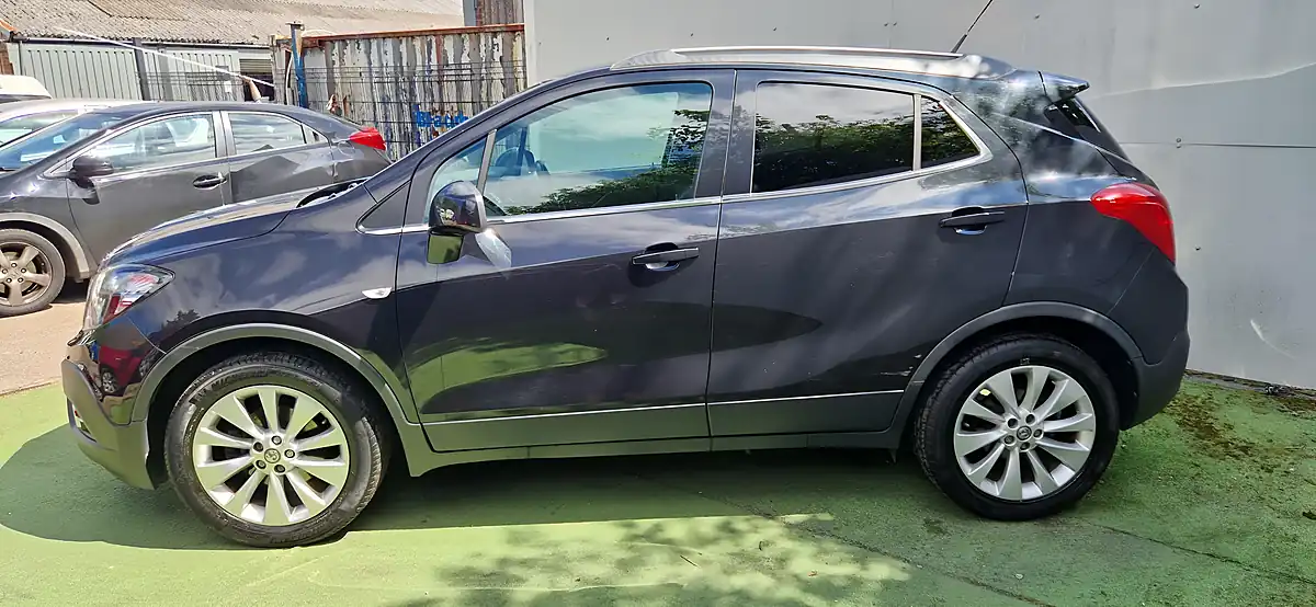 Used 2015 Vauxhall Mokka Se Black - Interior and Exterior details 5