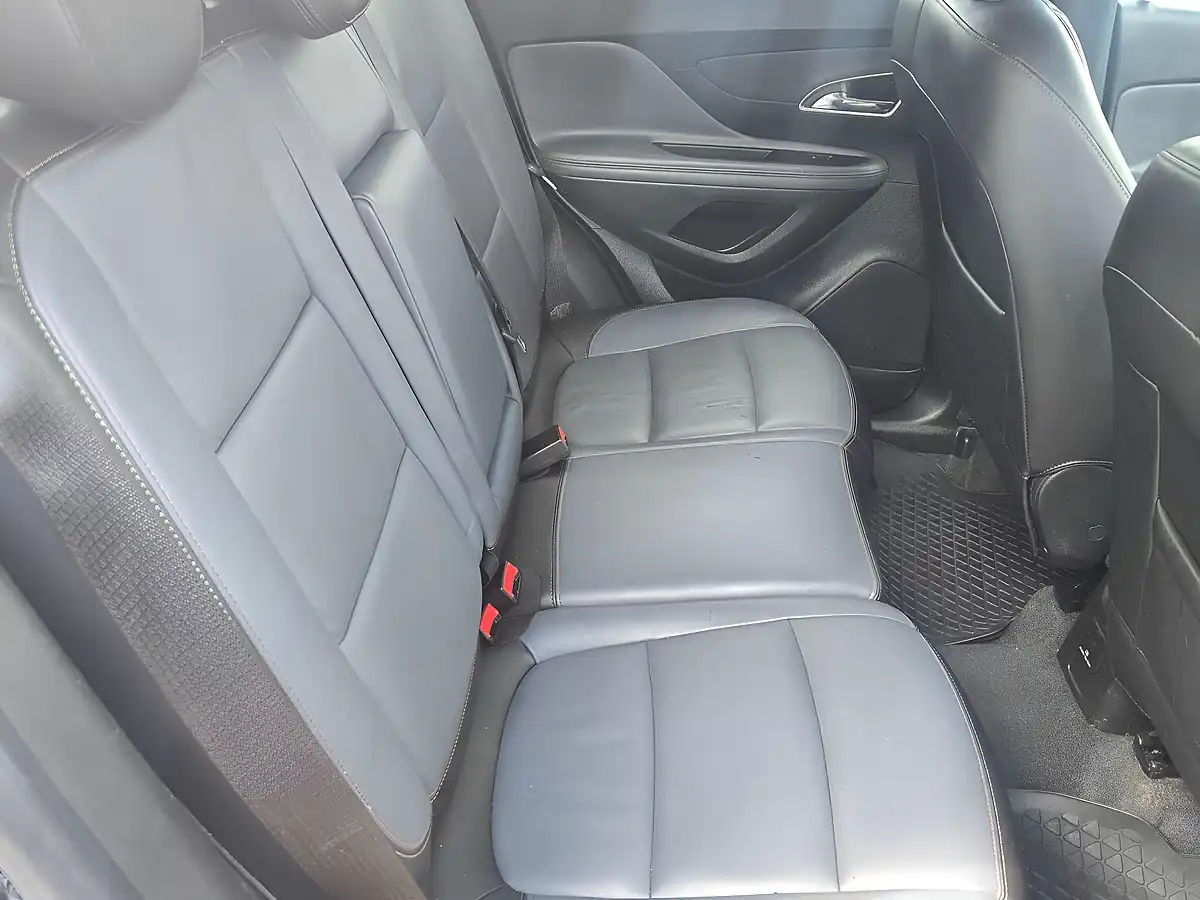 Used 2015 Vauxhall Mokka Se Black - Interior and Exterior details 13