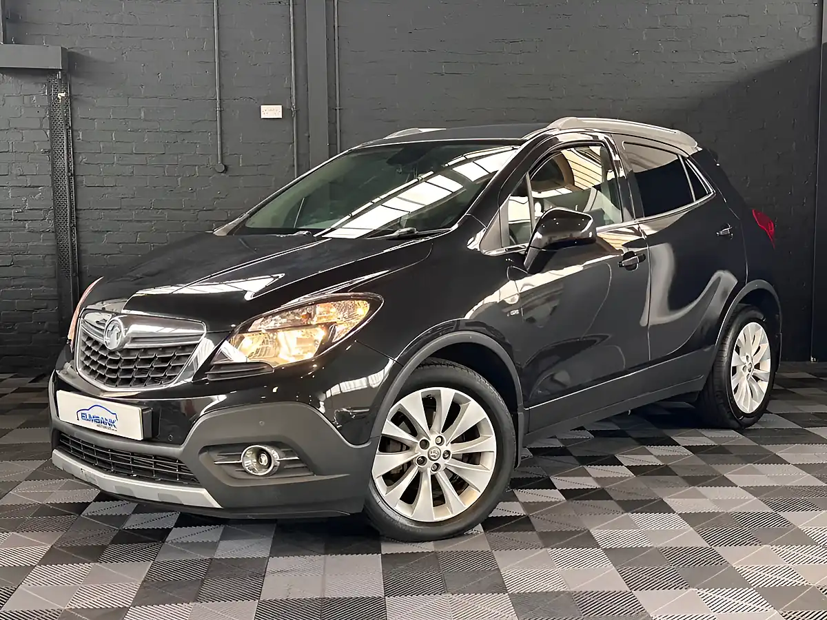Used 2015 Vauxhall Mokka Se Black - Front View