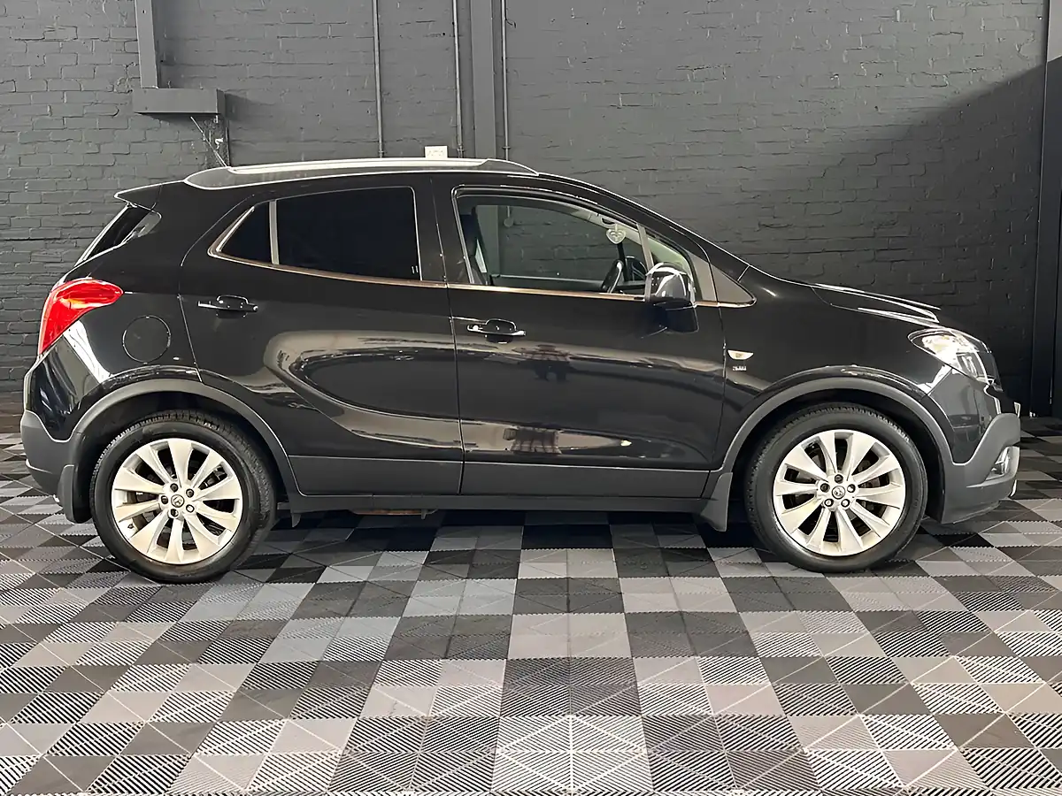 Used 2015 Vauxhall Mokka Se Black - Interior and Exterior details 13