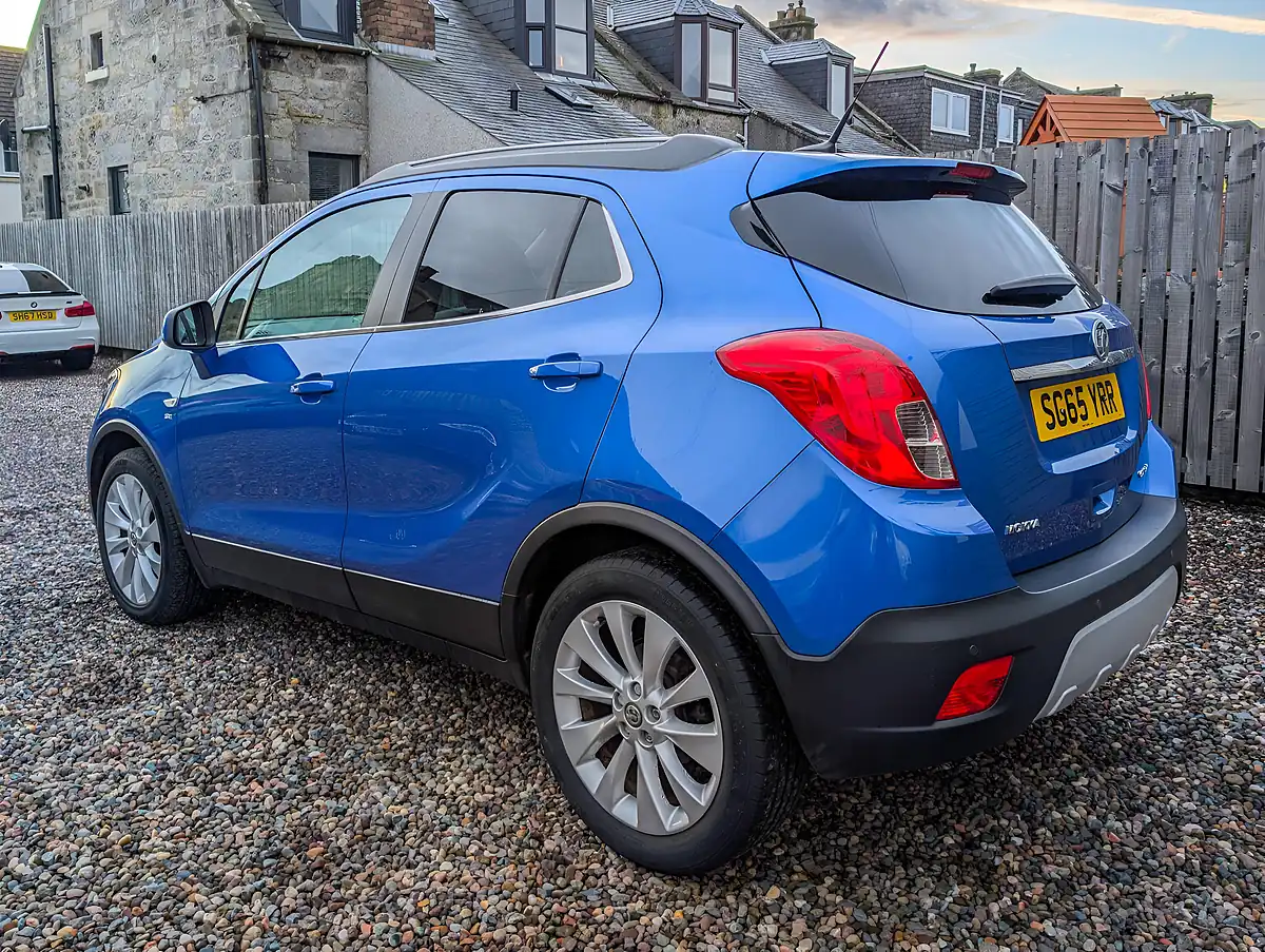 Used 2015 Vauxhall Mokka Se Blue - Interior and Exterior details 10