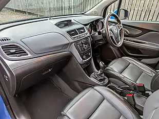 Used 2015 Vauxhall Mokka Se Blue - Interior and Exterior details 15