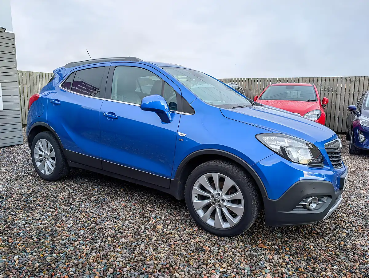 Used 2015 Vauxhall Mokka Se Blue - Interior and Exterior details 6