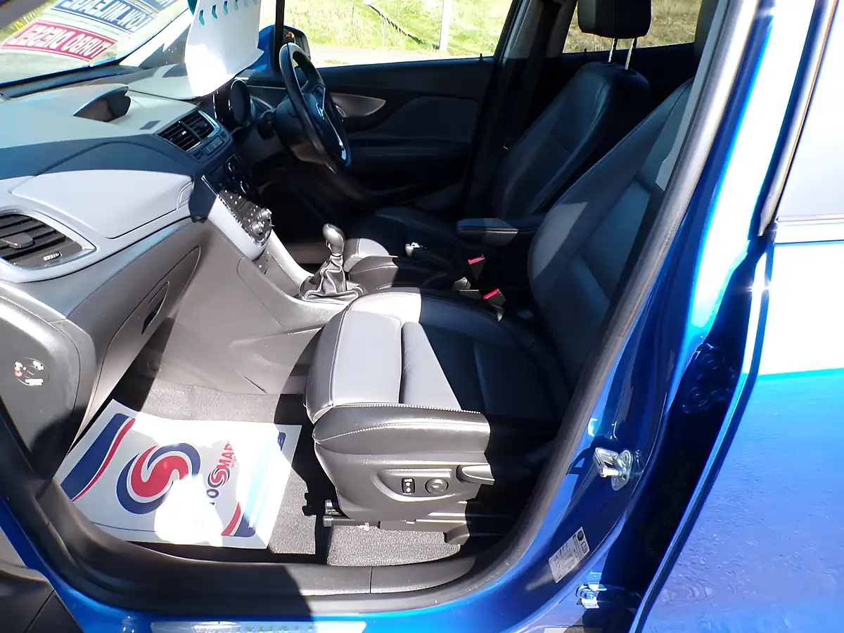 Used 2015 Vauxhall Mokka Se Blue - Interior and Exterior details 11