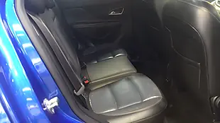 Used 2015 Vauxhall Mokka Se Blue - Interior and Exterior details 8