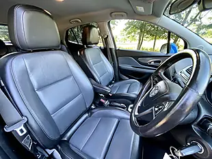 Used 2015 Vauxhall Mokka Se Blue - Interior and Exterior details 15