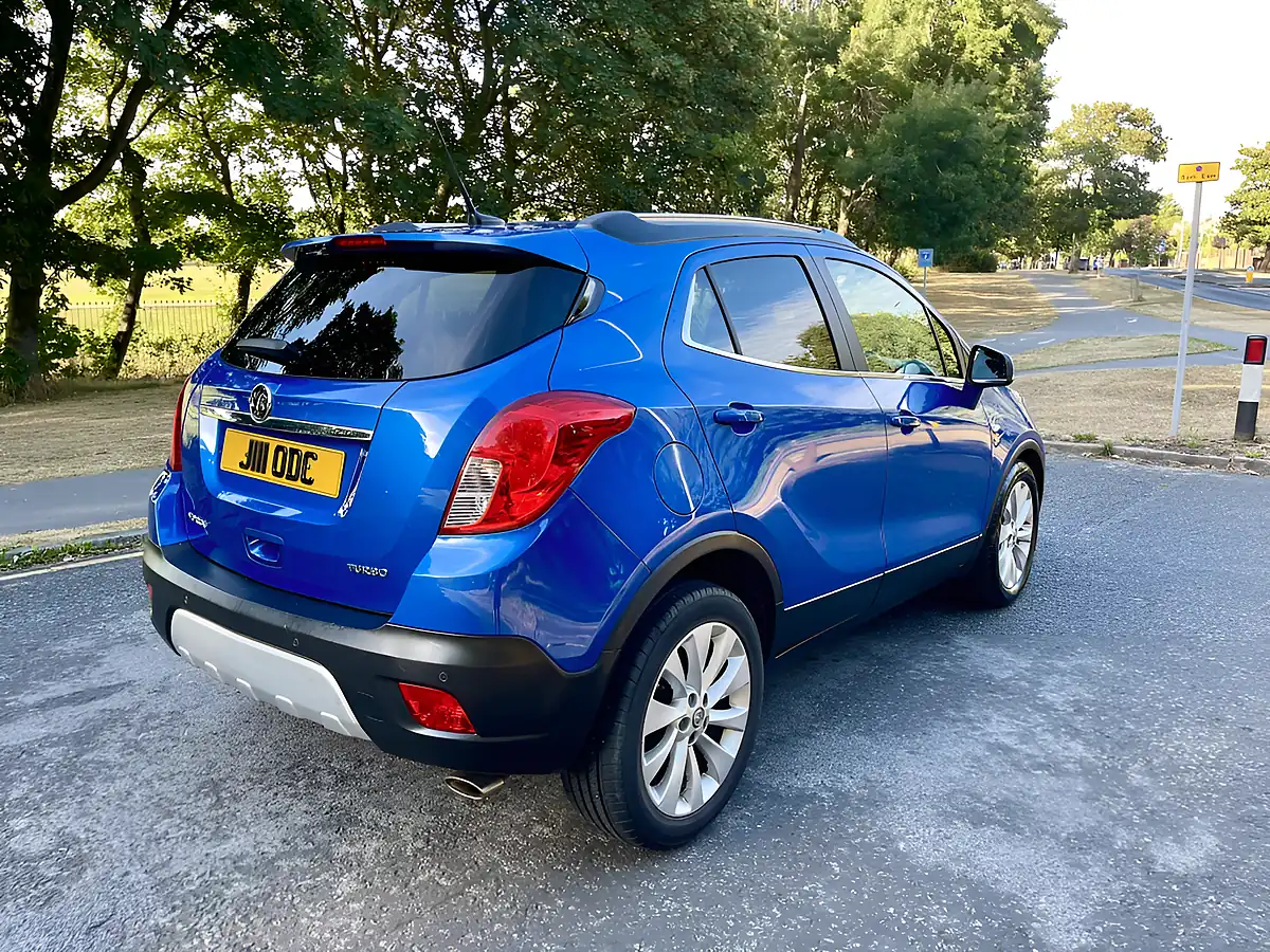 Used 2015 Vauxhall Mokka Se Blue - Interior and Exterior details 5