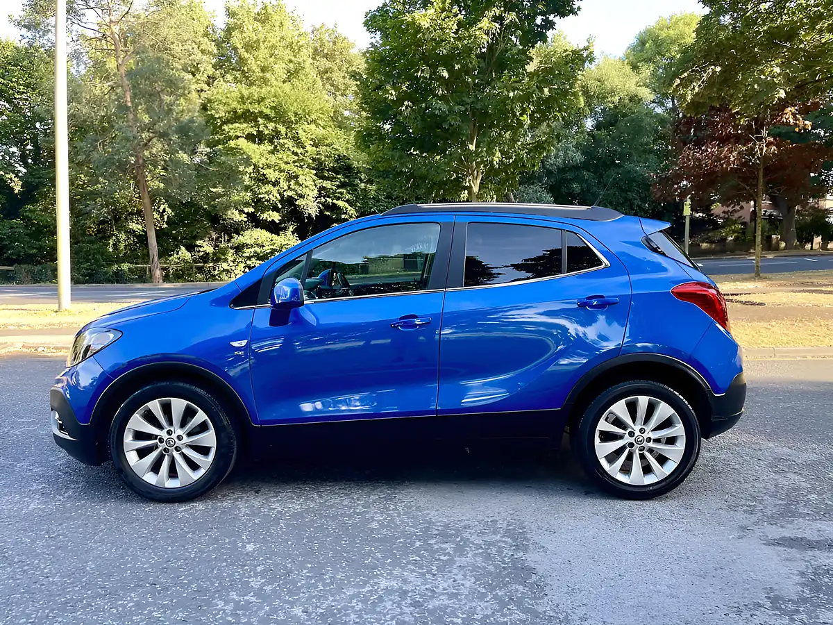 Used 2015 Vauxhall Mokka Se Blue - Interior and Exterior details 7