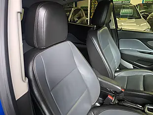 Used 2015 Vauxhall Mokka Se Blue - Interior and Exterior details 11