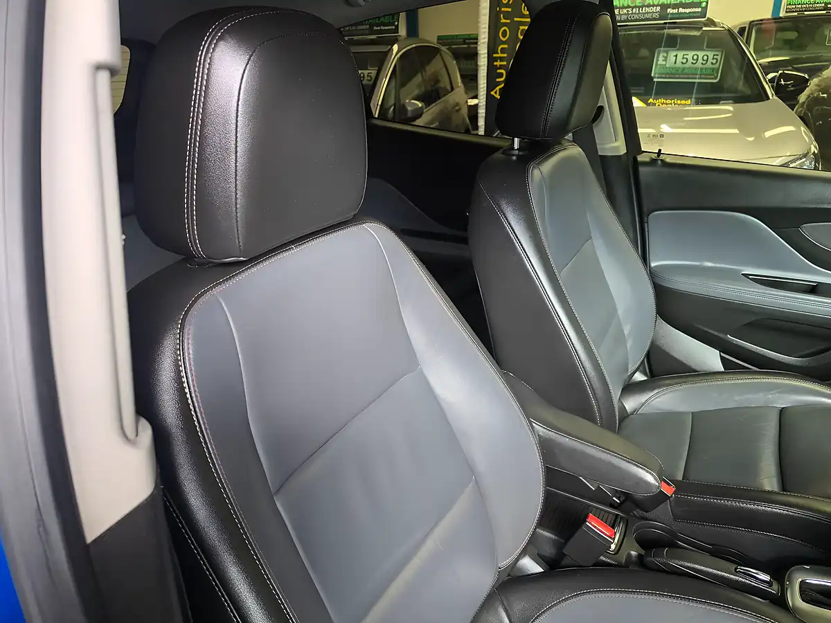 Used 2015 Vauxhall Mokka Se Blue - Interior and Exterior details 11