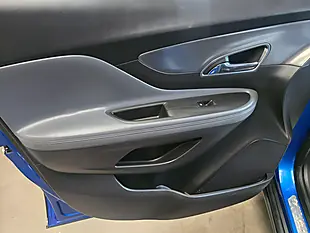 Used 2015 Vauxhall Mokka Se Blue - Interior and Exterior details 14