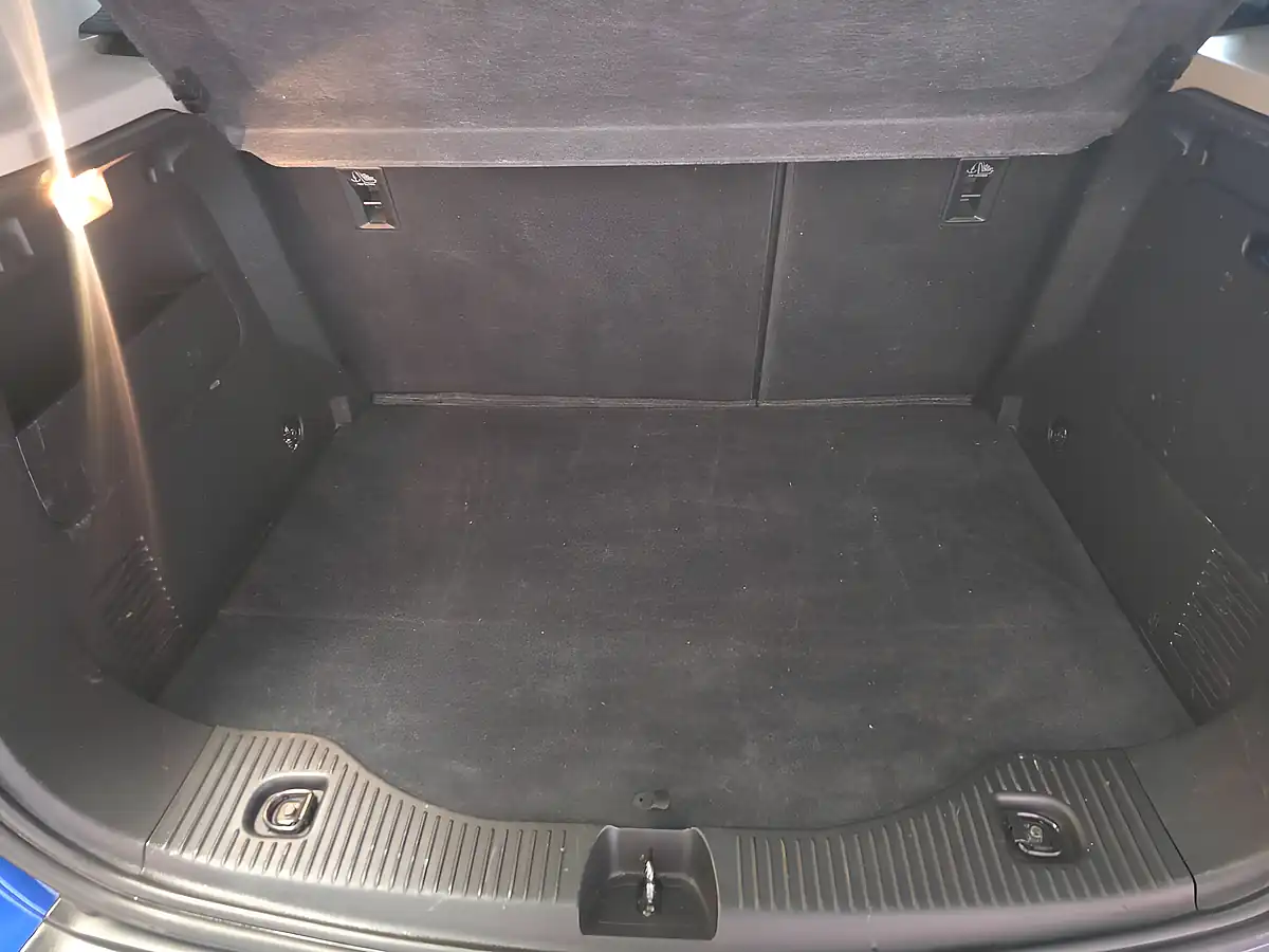Used 2015 Vauxhall Mokka Se Blue - Interior and Exterior details 15