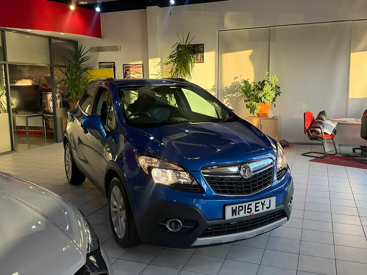 Used 2015 Vauxhall Mokka Se Blue - Interior and Exterior details 5