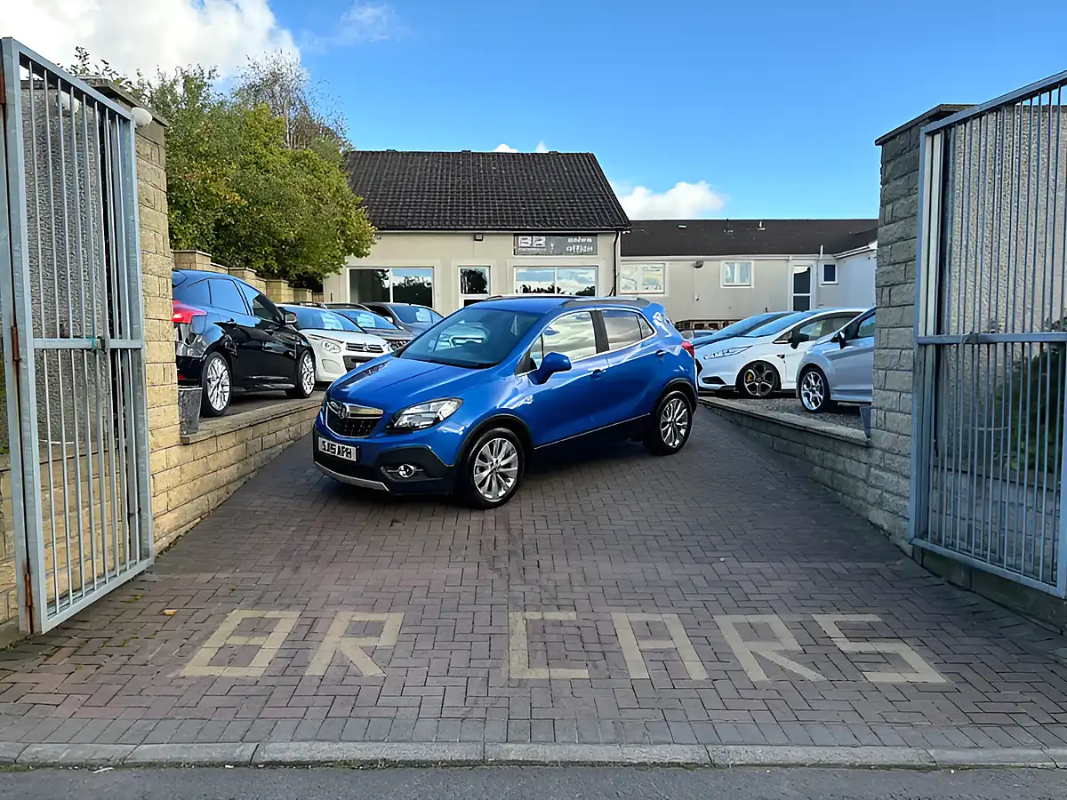 Used 2015 Vauxhall Mokka Se Blue - Interior and Exterior details 3
