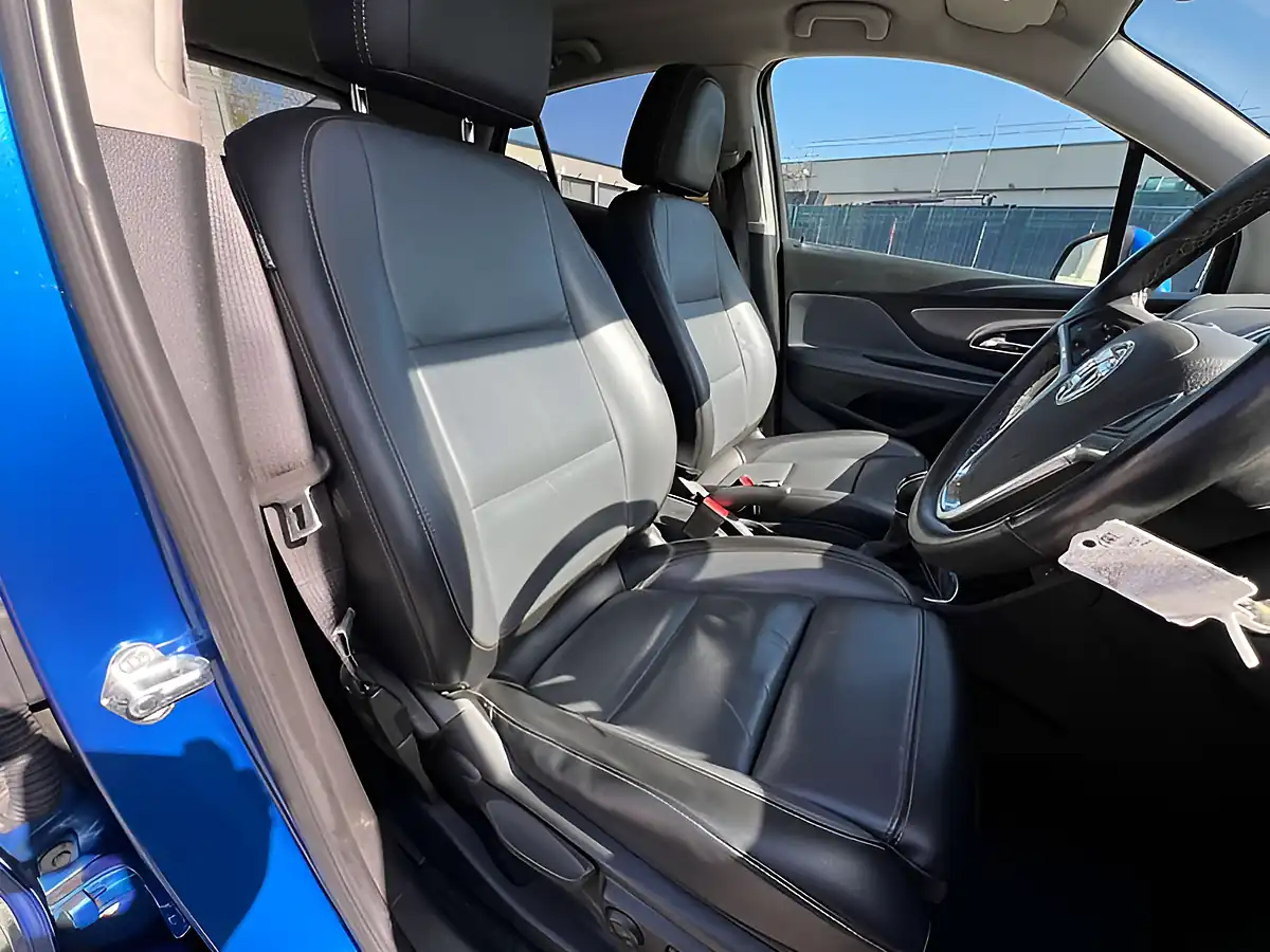 Used 2015 Vauxhall Mokka Se Boracay Blue - Interior and Exterior details 19
