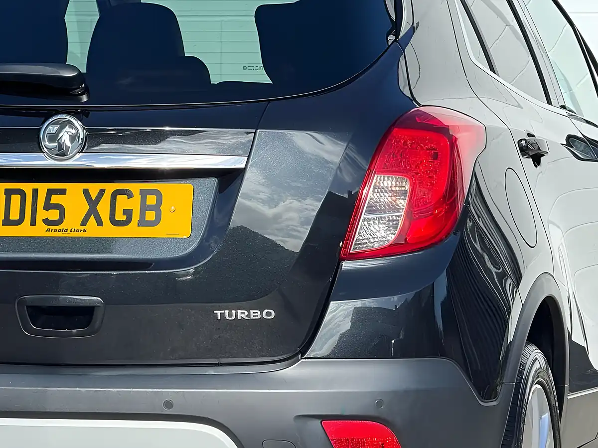 Used 2015 Vauxhall Mokka Se Carbon Flash - Interior and Exterior details 16