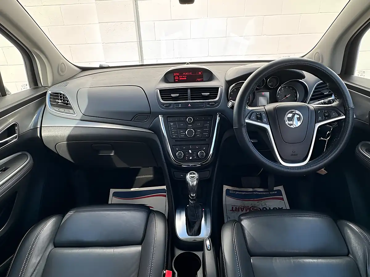 Used 2015 Vauxhall Mokka Se Carbon Flash - Interior and Exterior details 2
