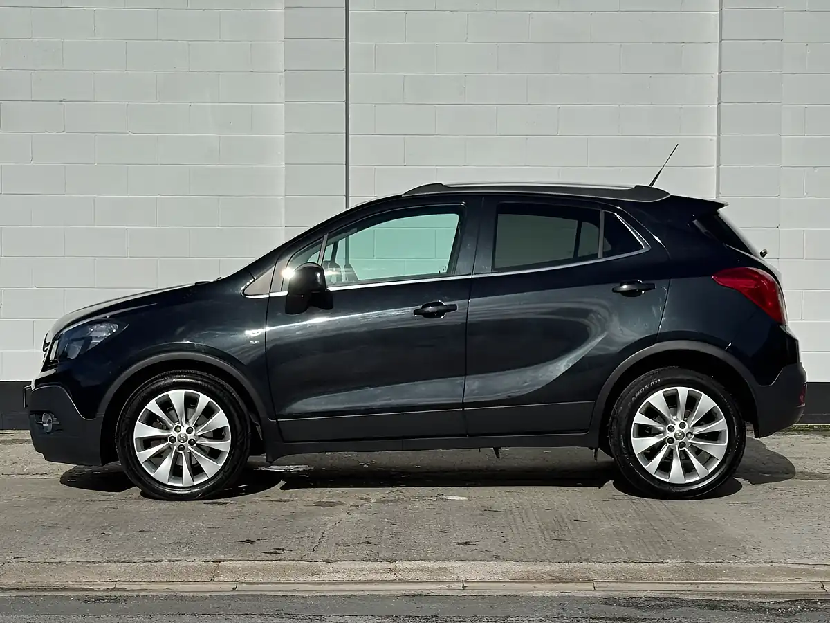 Used 2015 Vauxhall Mokka Se Carbon Flash - Interior and Exterior details 4