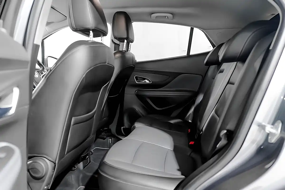 Used 2015 Vauxhall Mokka Se Grey - Interior and Exterior details 11