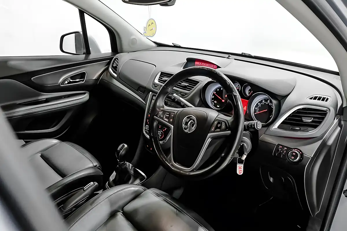 Used 2015 Vauxhall Mokka Se Grey - Interior and Exterior details 15