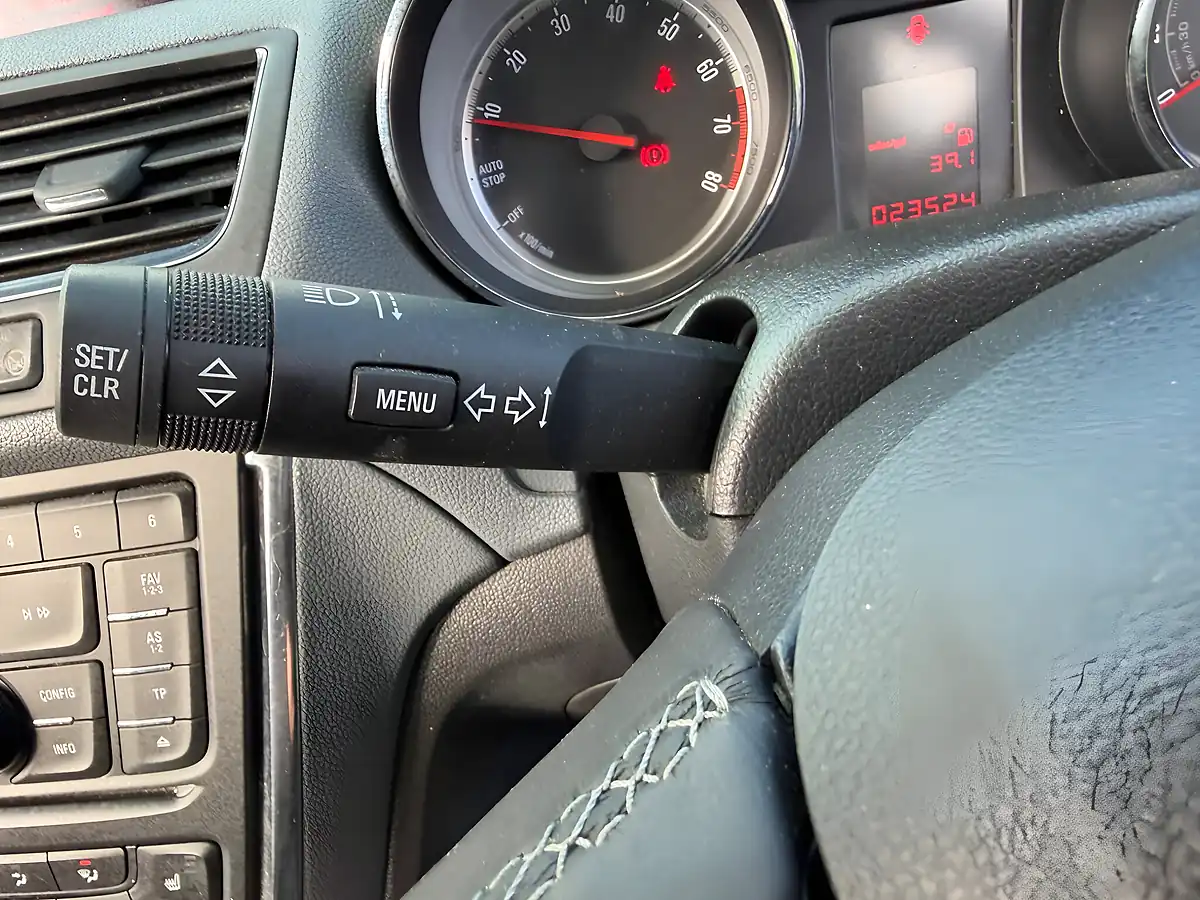 Used 2015 Vauxhall Mokka Se Grey - Interior and Exterior details 13