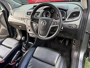 Used 2015 Vauxhall Mokka Se Grey - Interior and Exterior details 3