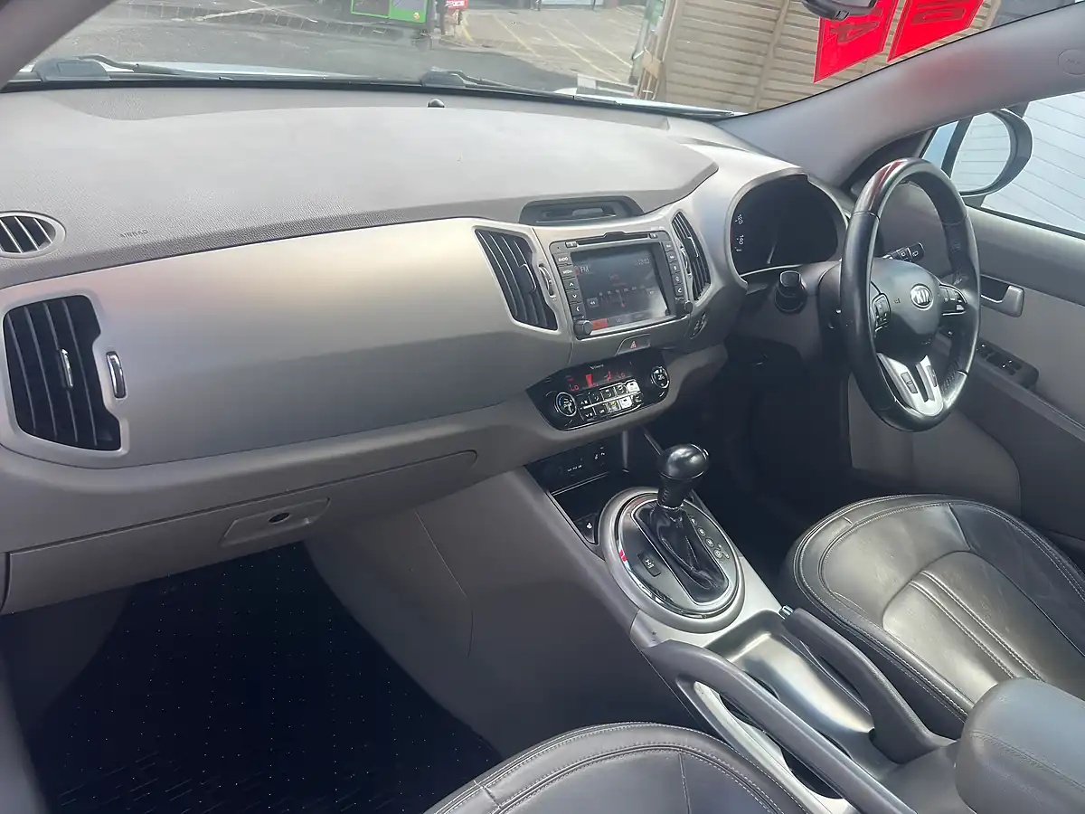 Used 2015 Vauxhall Mokka Se - Interior and Exterior details 13