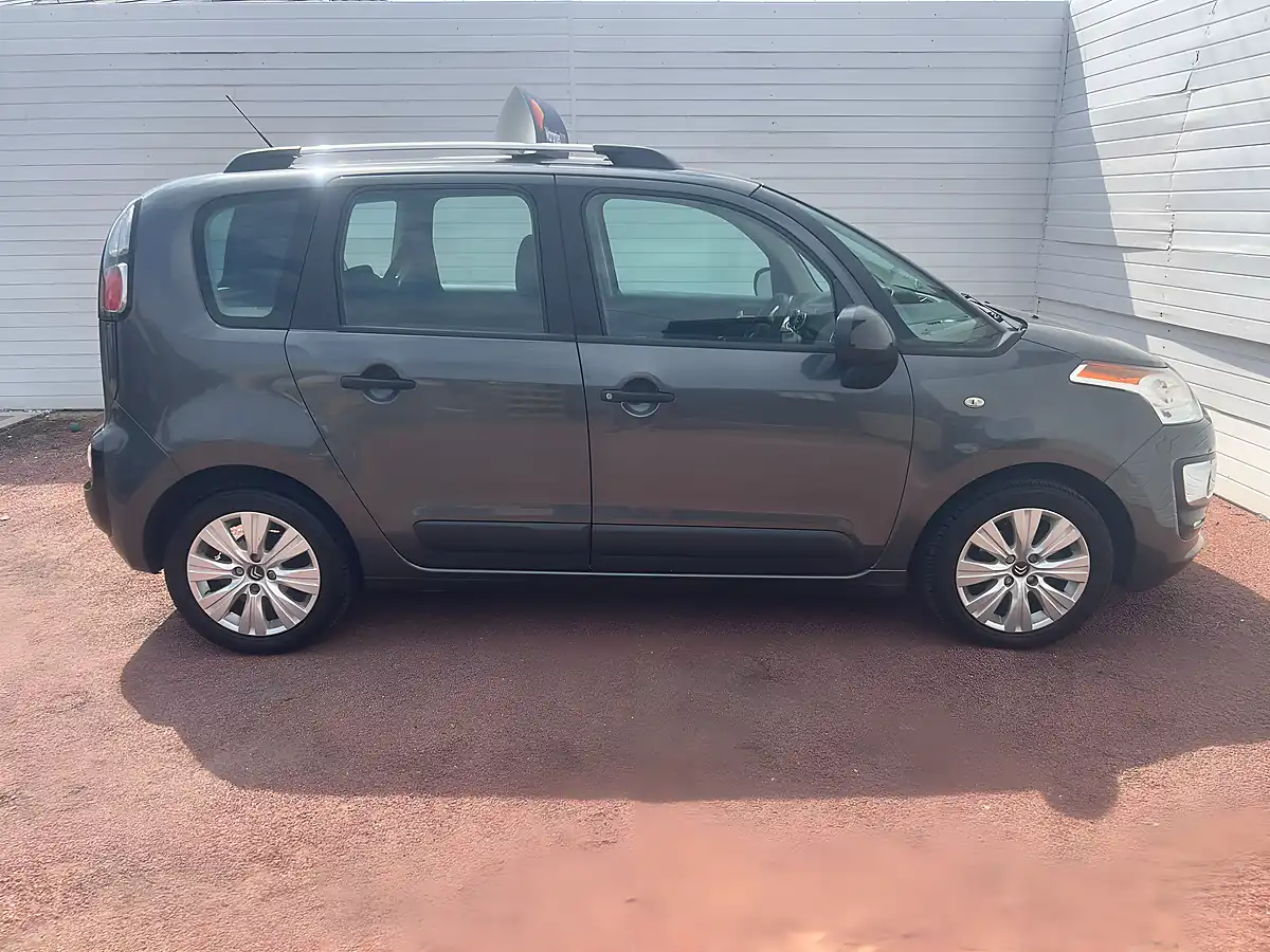 Used 2015 Vauxhall Mokka Se - Interior and Exterior details 15