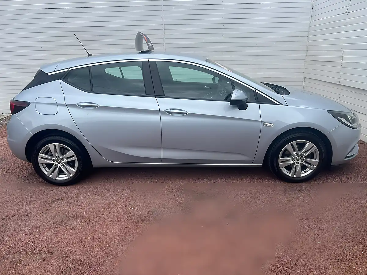 Used 2015 Vauxhall Mokka Se - Interior and Exterior details 2