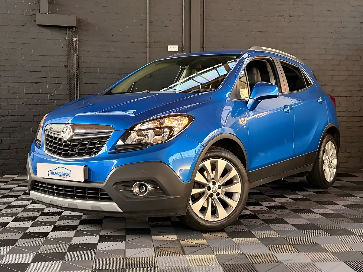 Used 2015 Vauxhall Mokka Se Metallic Blue - Front View