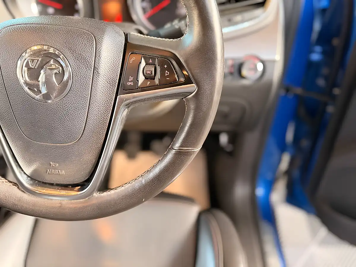 Used 2015 Vauxhall Mokka Se Metallic Blue - Interior and Exterior details 5