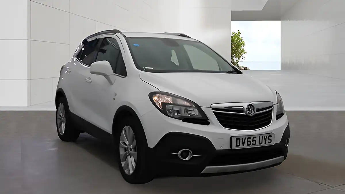 Used 2015 Vauxhall Mokka Se Pure White - Front View