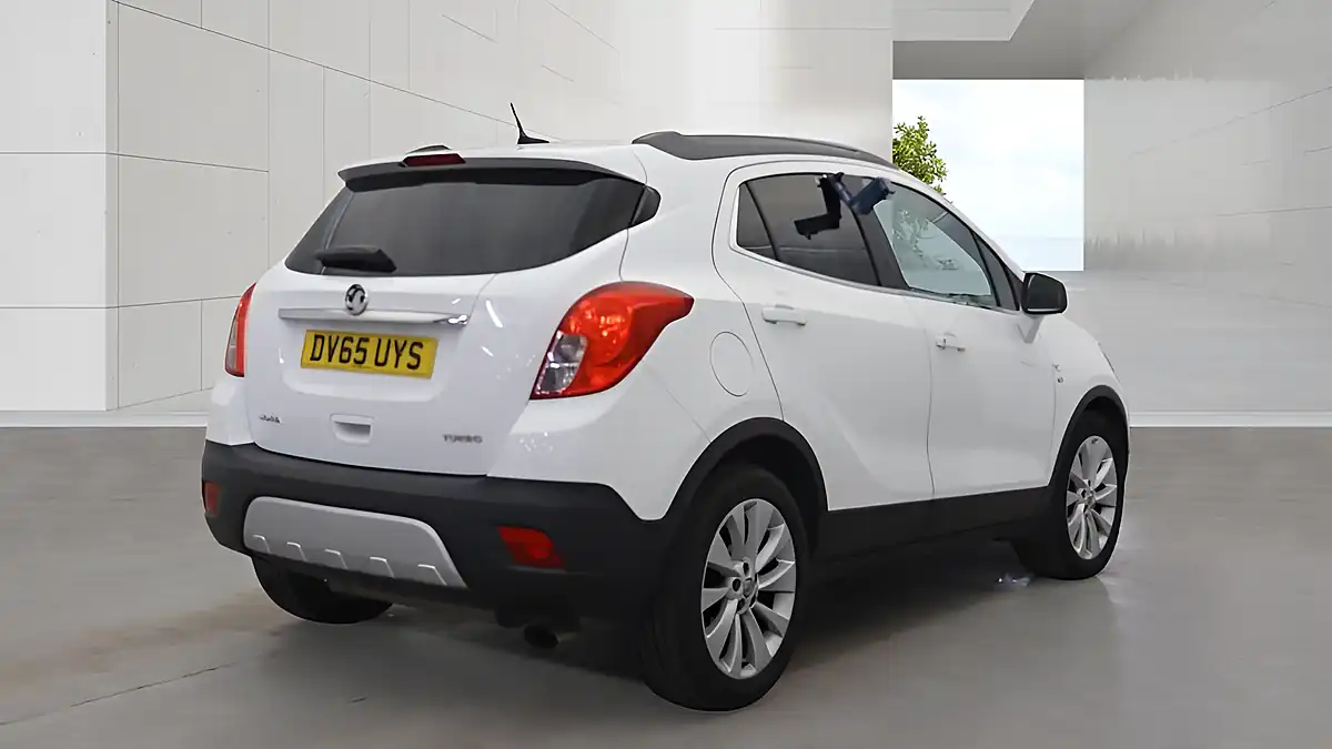 Used 2015 Vauxhall Mokka Se Pure White - Interior and Exterior details 4