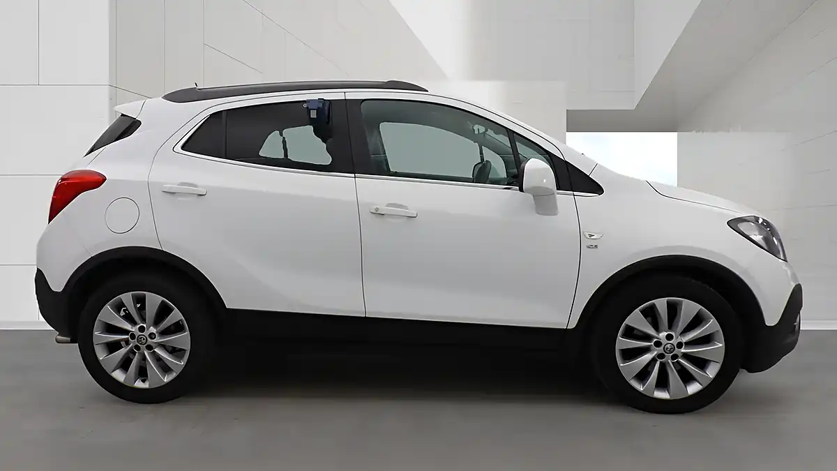Used 2015 Vauxhall Mokka Se Pure White - Interior and Exterior details 5