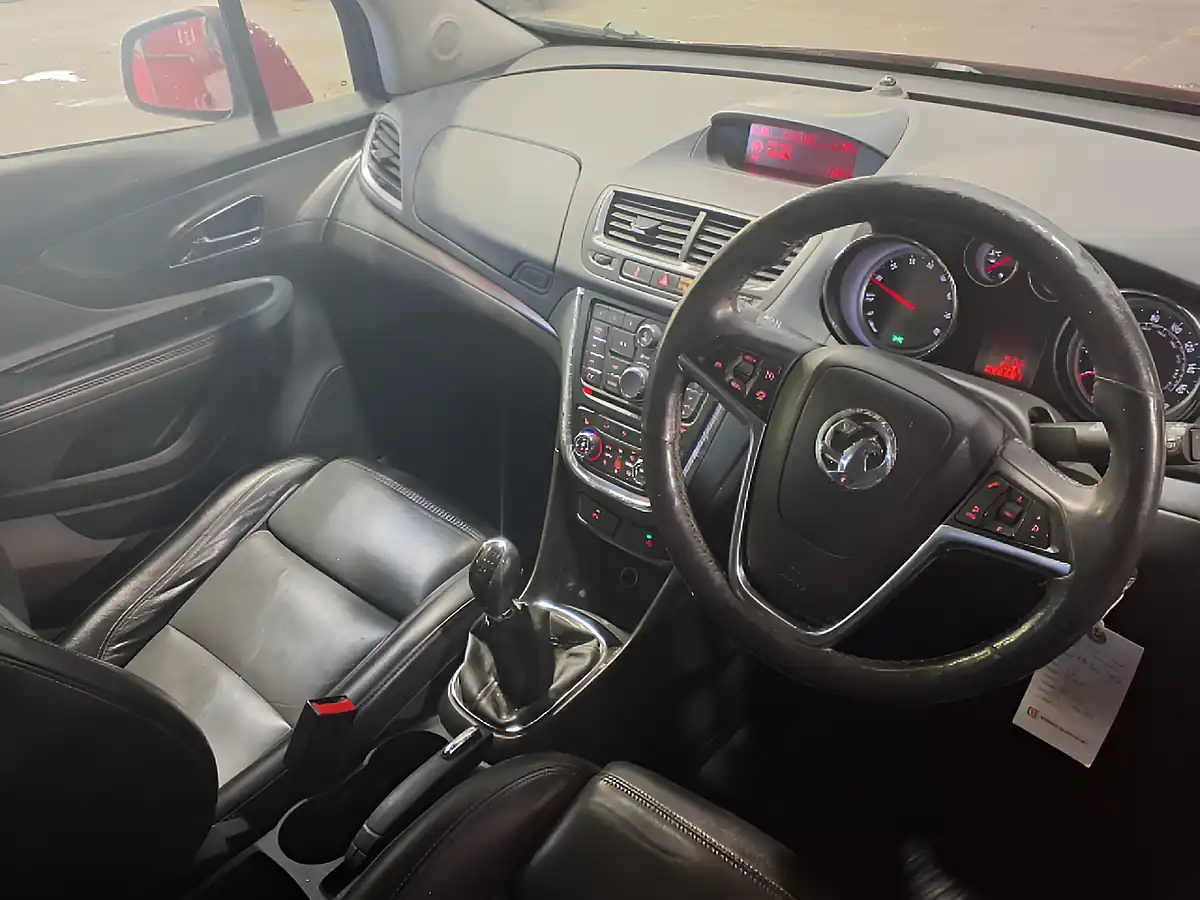 Used 2015 Vauxhall Mokka Se Red - Interior and Exterior details 11