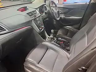 Used 2015 Vauxhall Mokka Se Red - Interior and Exterior details 15