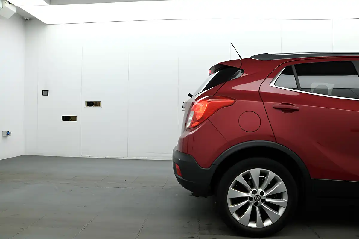 Used 2015 Vauxhall Mokka Se Red - Interior and Exterior details 8