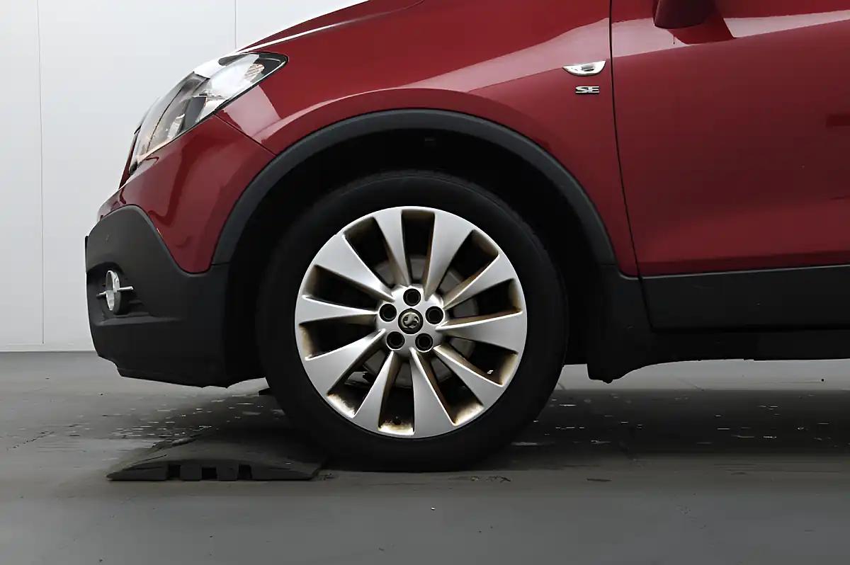 Used 2015 Vauxhall Mokka Se Red - Interior and Exterior details 9