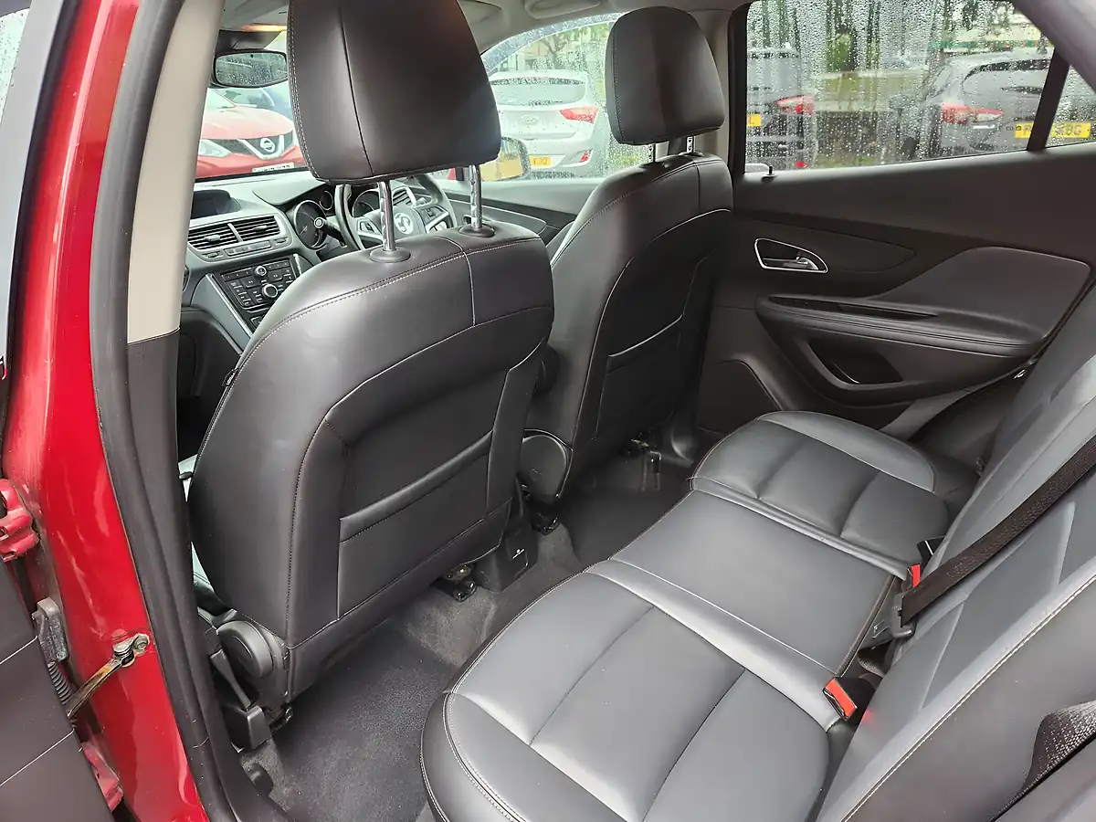 Used 2015 Vauxhall Mokka Se Red - Interior and Exterior details 13